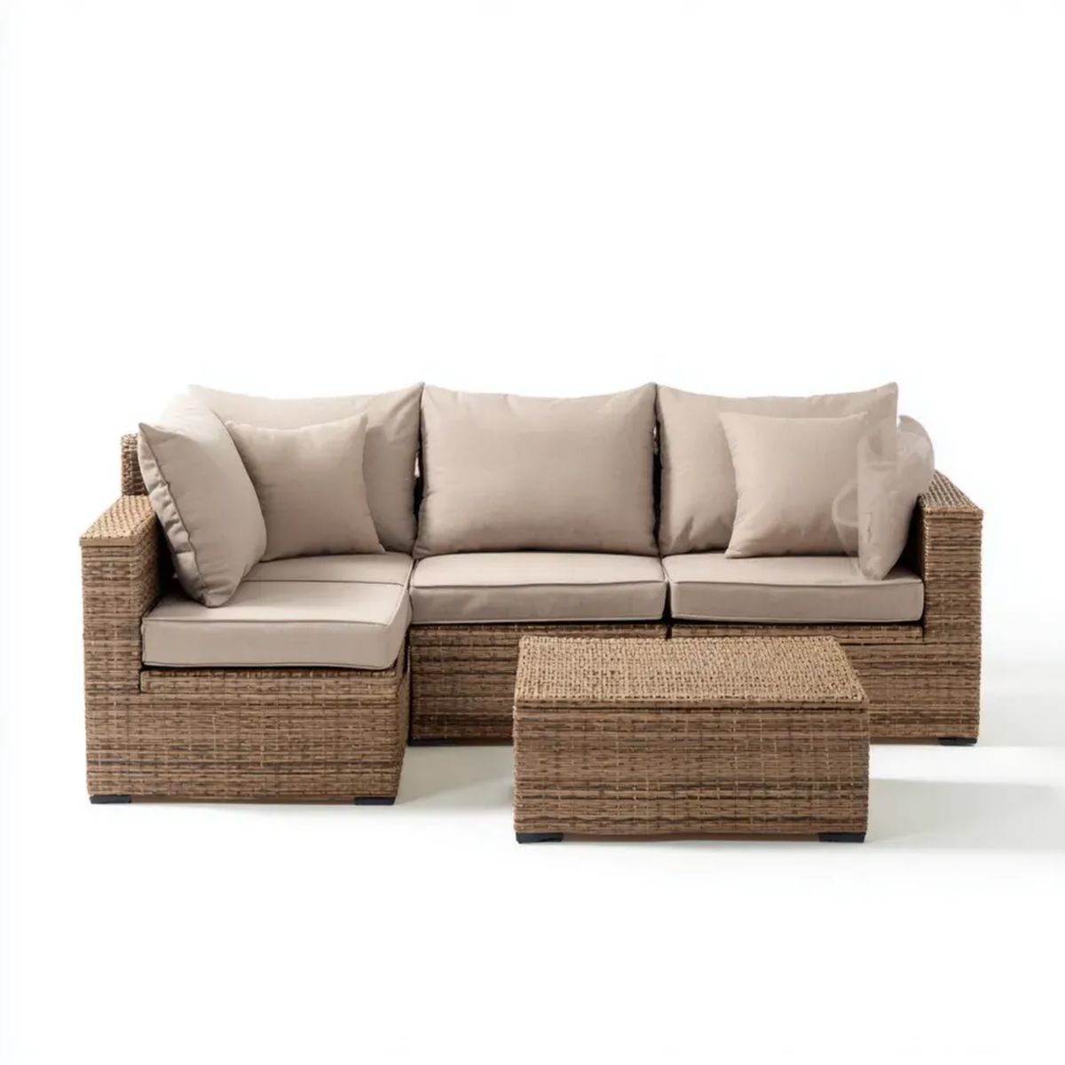 Ogrodowy zestaw mebli z technorattanu brązowy z beżowymi poduszkami – sofa 3-osobowa 225 × 75 × 65 cm i stolik 100 × 60 × 35 cm